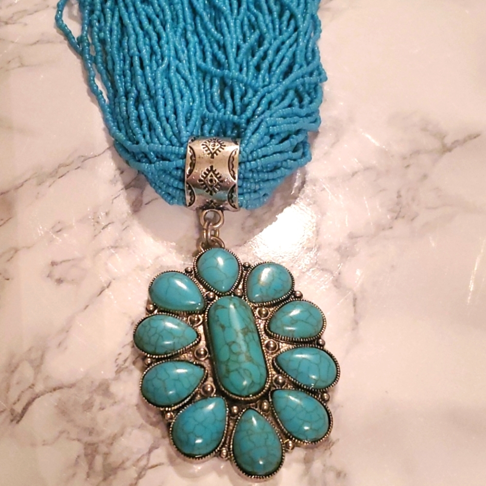🆕️ Statement Necklace